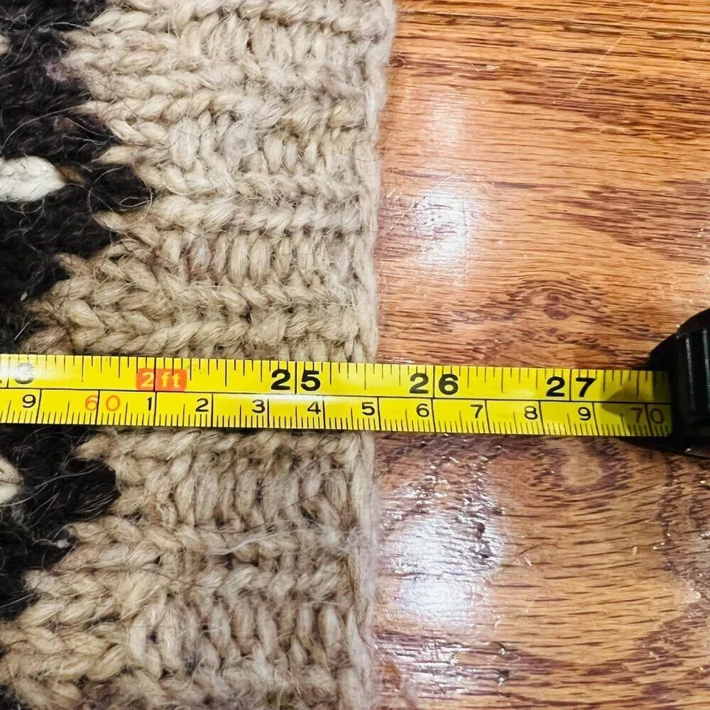 Hilda ltd Icelandic Wool Hand Knit Nordic Sweater Size Medium - Picture 8 of 16